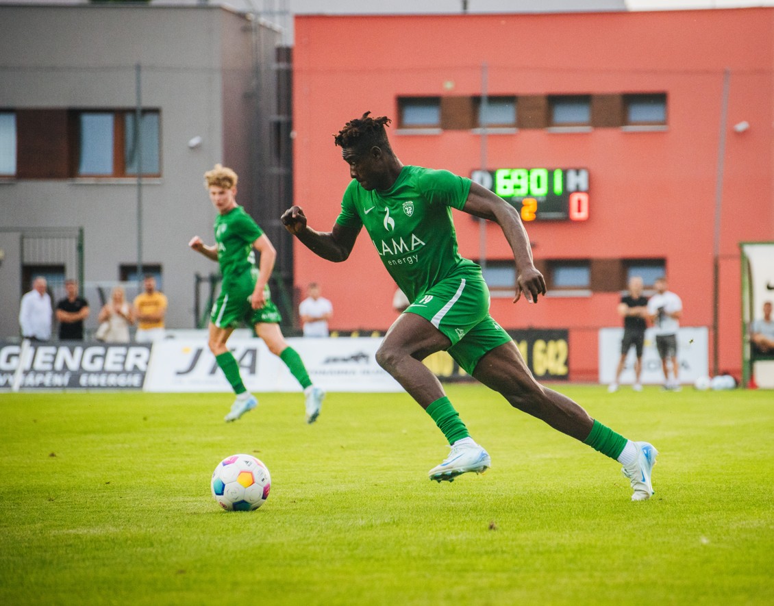 Fotogalerie: FC Hlučín - SK HS Kroměříž 1:2