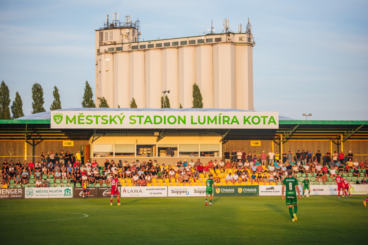 Prolomíme domácí černou bilanci? FC Hlučín - FC Slovan Rosice (pá, 18:00)