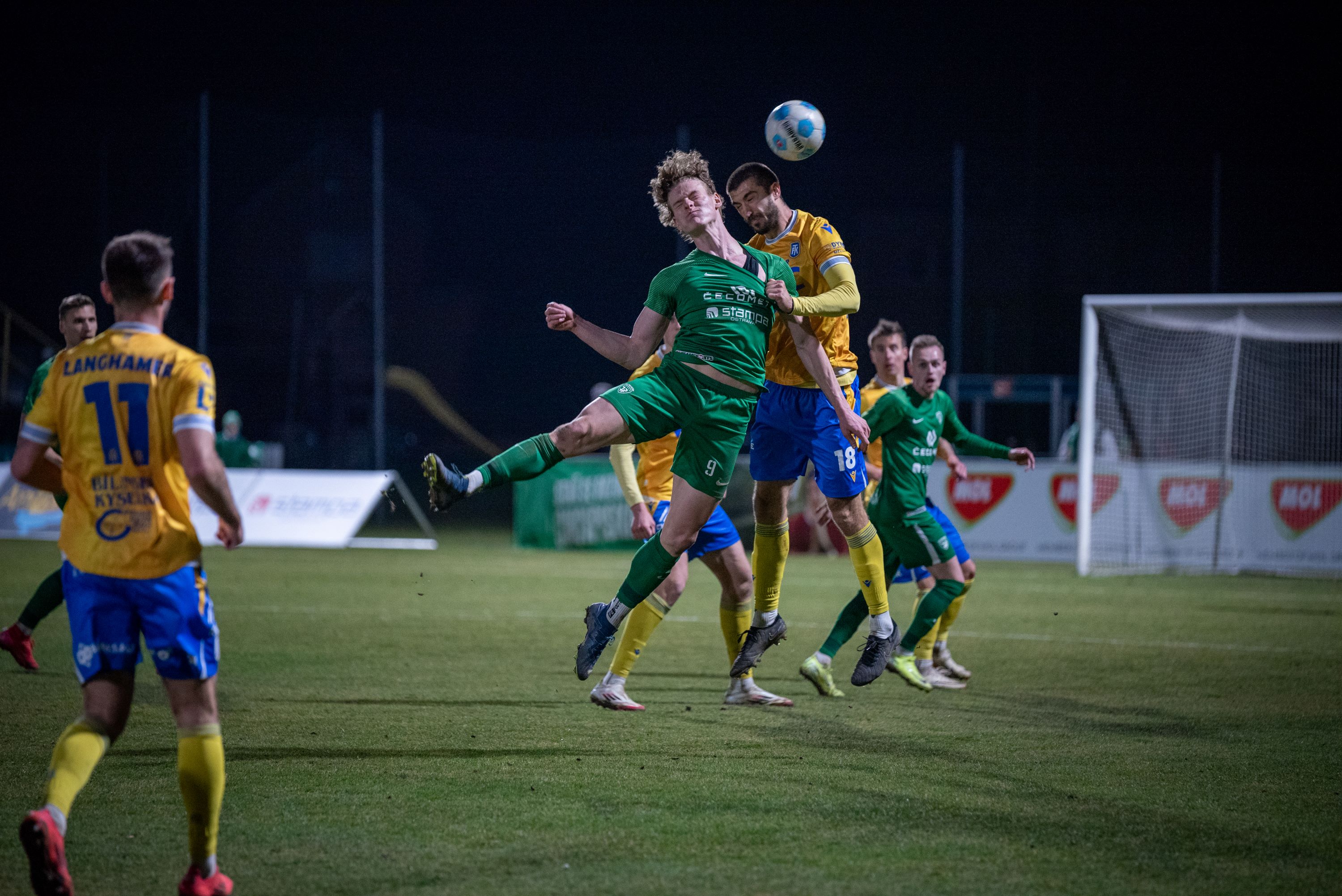 MOL CUP: bojovný výkon na postup nestačil, radují se Teplice